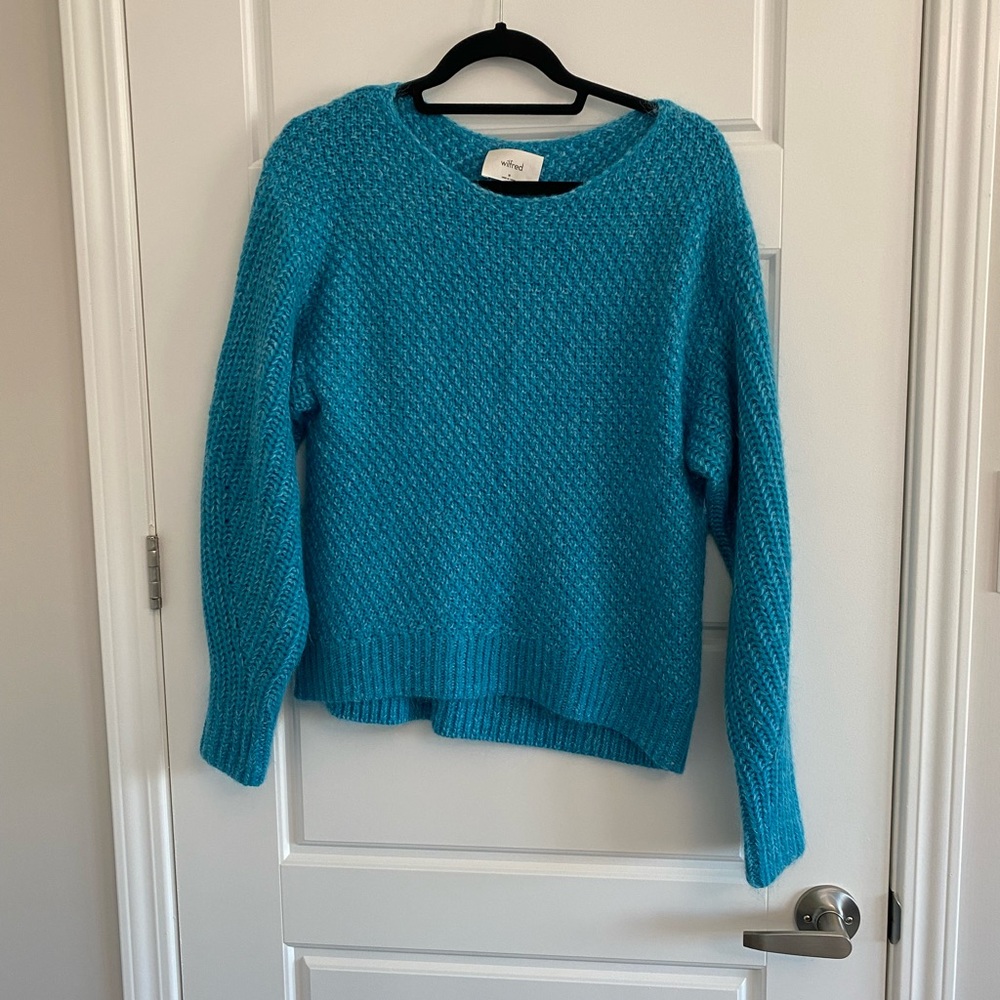 Aritzia Wilfrid blue sweater